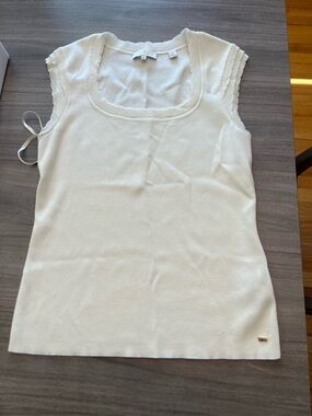 Ted Baker London Scallop Trim Short Sleeve Sweater In Natural